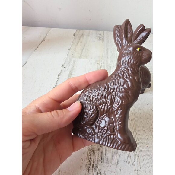 Vintage ceramic chocolate Faux bunny rabbit statue figurine Easter decor - Picture 4 of 9